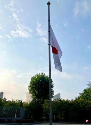 �ձ�פ��ʹ��Ϊ�����ձ���ѧУȥ������������ 