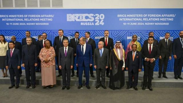 �������Ѿ��μ���һЩ��ש���ҵĻ������6�£����⽻�����������Ƶ���ϯ���ڶ���˹���еĻ��飬����Ӱ���