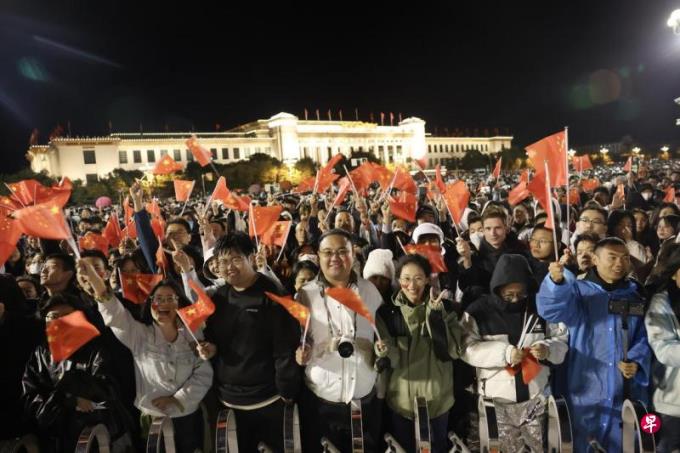 �й�������������ţ�е��Ǵ�ˮ����