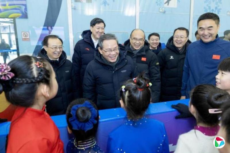 ��ǿ���������У�������ѩ���û������쾭����������