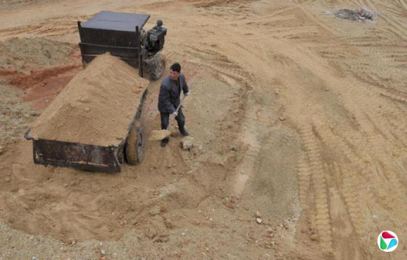 �й��͵��´�ϡ��������� ǿ����ս�Կ����˽������