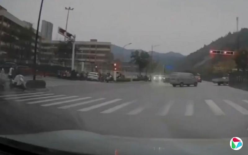 ����ʮ�߳�����һ������ �永���ӱ��̾�
