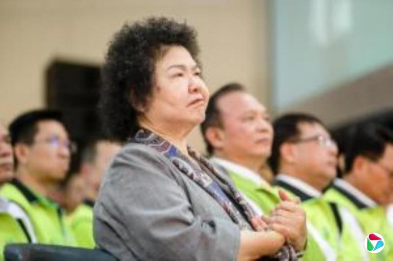 传赖清德前往医院探望陈菊