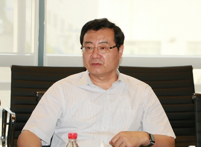 柏华冰,被查