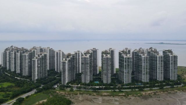 森林城市本应容纳一百万人,但目前仅有少数单位有人居住