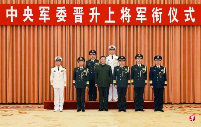 南中国海势持续紧张 胡中明接任中国海军司令员