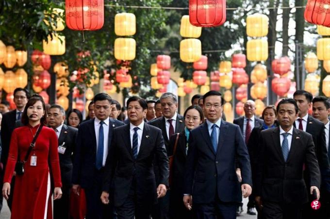 ����죺��Խ���������й��������С��������ߣ�