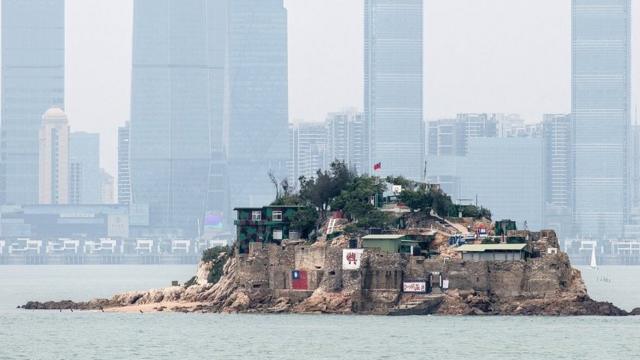 ̨������뵺С������ʨ�졣���ϲ����л�������죬�����¥�����Ǹ��������У�2018��4��20��������Ƭ����
