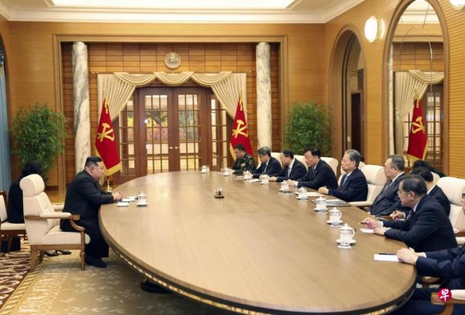 赵乐际与金正恩会面:推动中朝关系取得更大发展