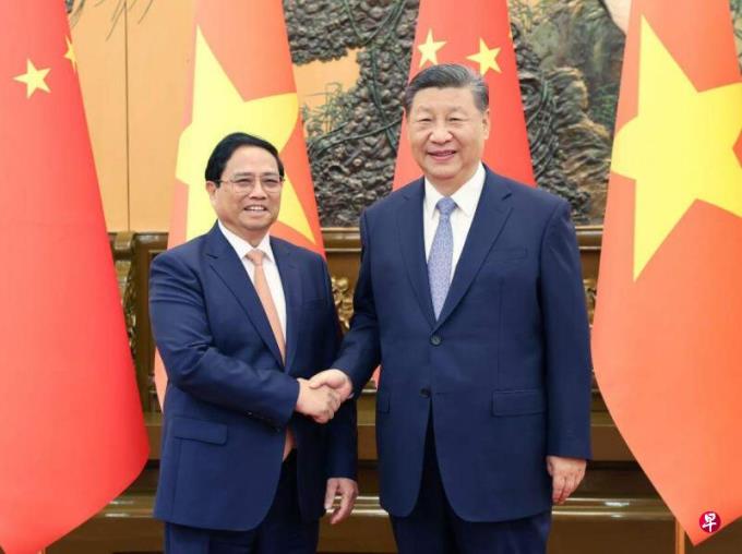 习近平吁中越妥善处理海上问题 加快推进共同开发