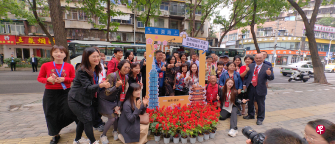 苗栗47人基层代表团到湖北“台湾味”道路打卡