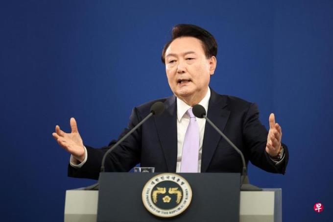 韩国总统:不排除直接向乌克兰提供武器
