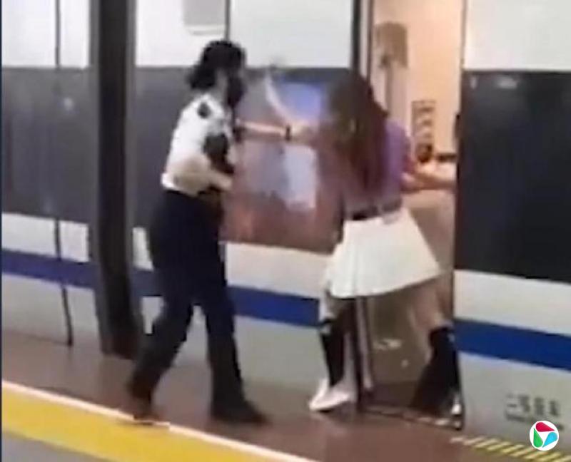 ������������ֹ�г�����Ů�ӱ��о�