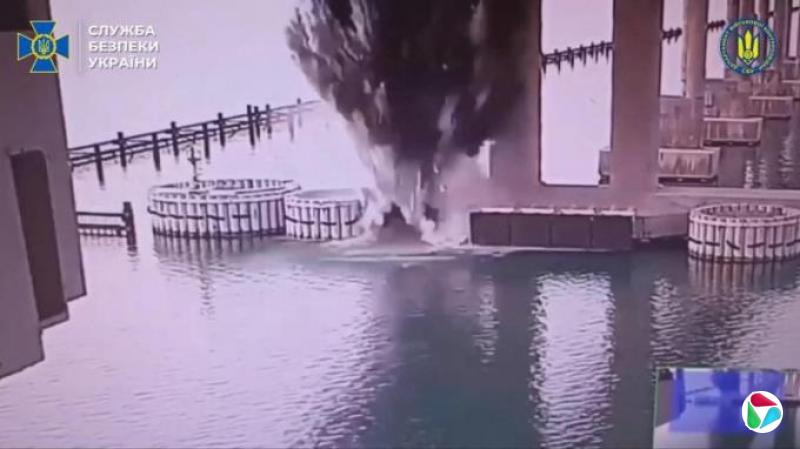 ����ʹ���ڴ����ս�Ժ�ը�� ����Ƹ�ս����������