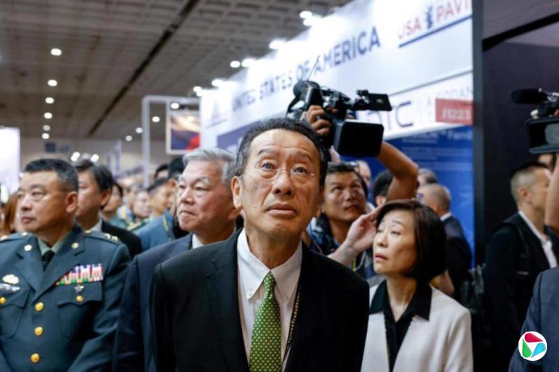 习特会延至5月 台防长称未收到美军售延缓通知