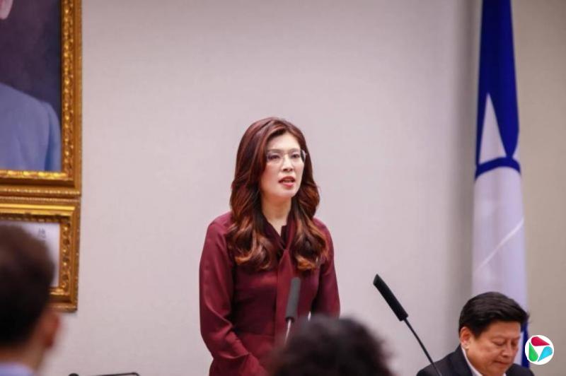 台媒:国防预算过关后 郑丽文访美警报解除