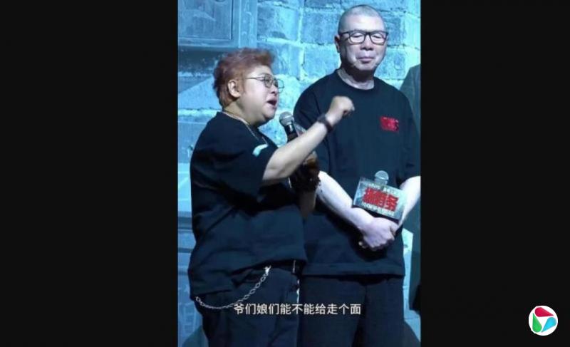 韩红站台冯小刚新片吁“北京爷们娘们走个面”被批情感绑架
