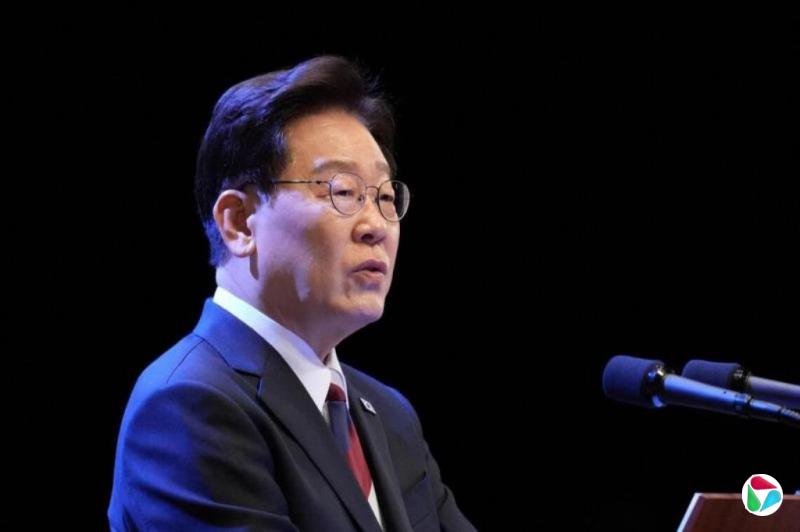 李在明:对特朗普努力创造朝美对话条件表敬意