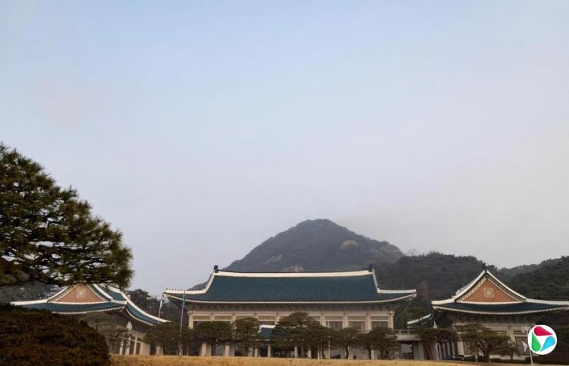 韩政府及军方消息:韩国拟向霍尔木兹海峡部署军力