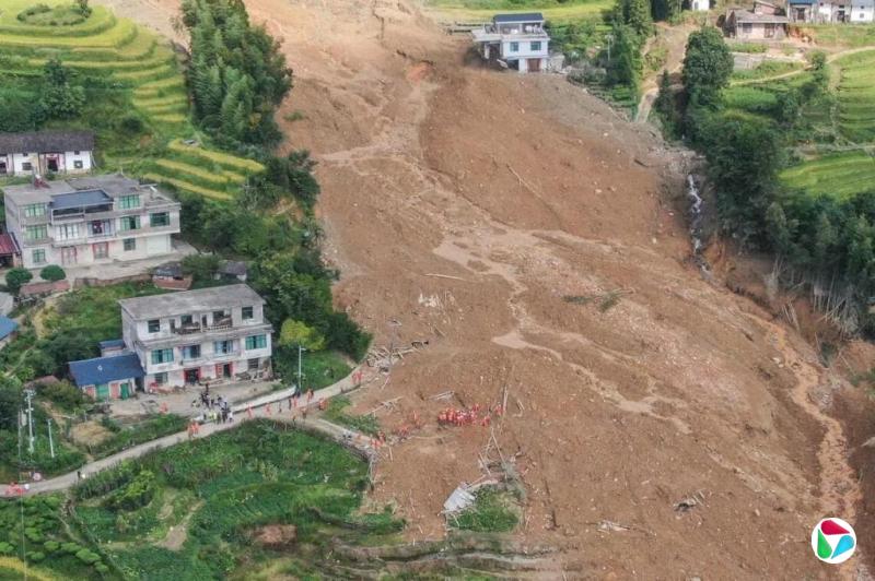 江西吉安泥石流已致三死11人失联