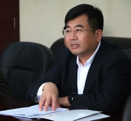 李海鹰退休三年多被查,曾任四川航空集团“一把手”